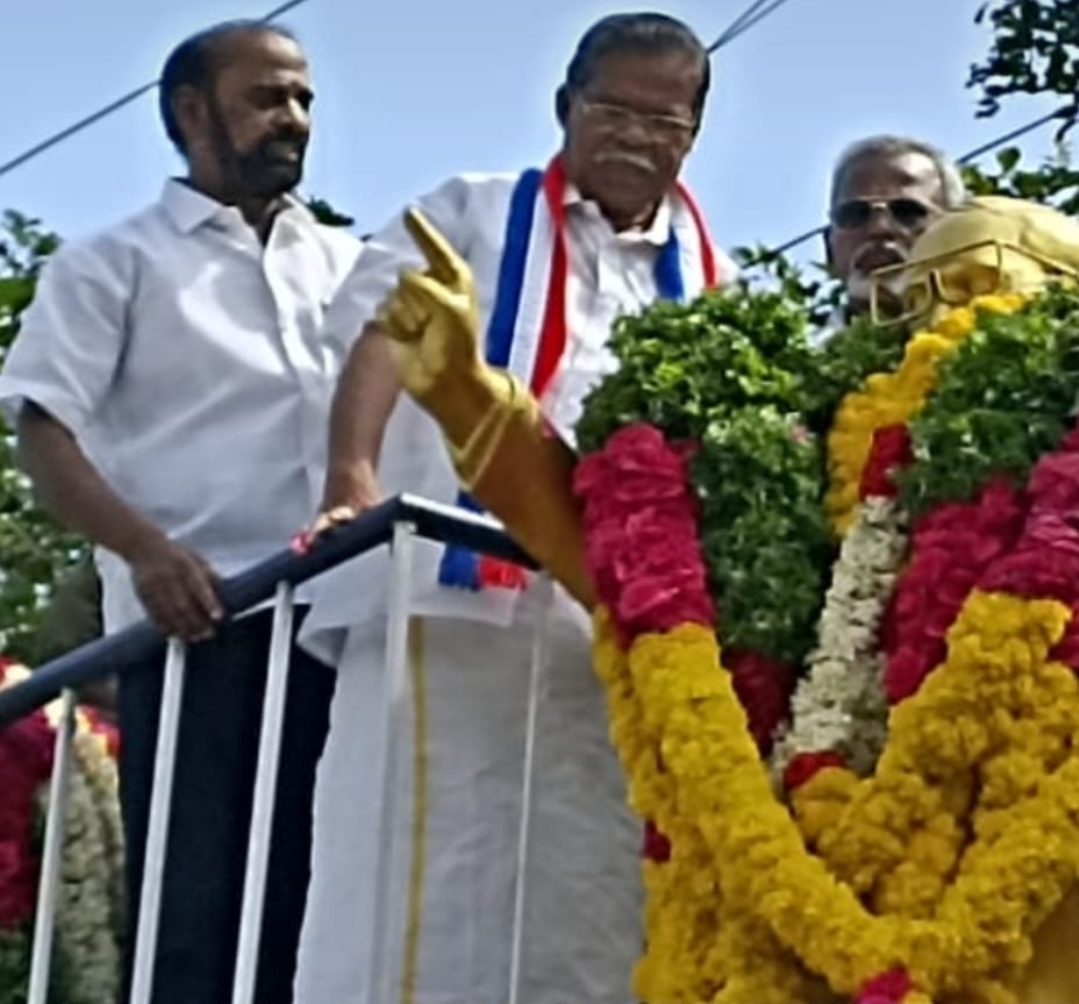 அம்பேத்கர் நினைவு நாள் மாலை அணிவித்தல் 